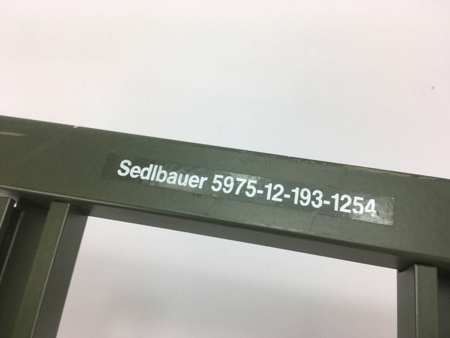 Original Bundeswehr Klappregal, Regal, Fernmeldegerät C-Schiene Funk Shelter