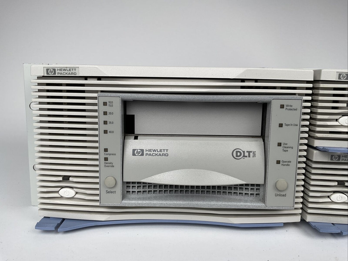 HP DLT Tape + Plex Writer 40/12/40S Einschub 19 Zoll Ex. Bundeswehr 0637