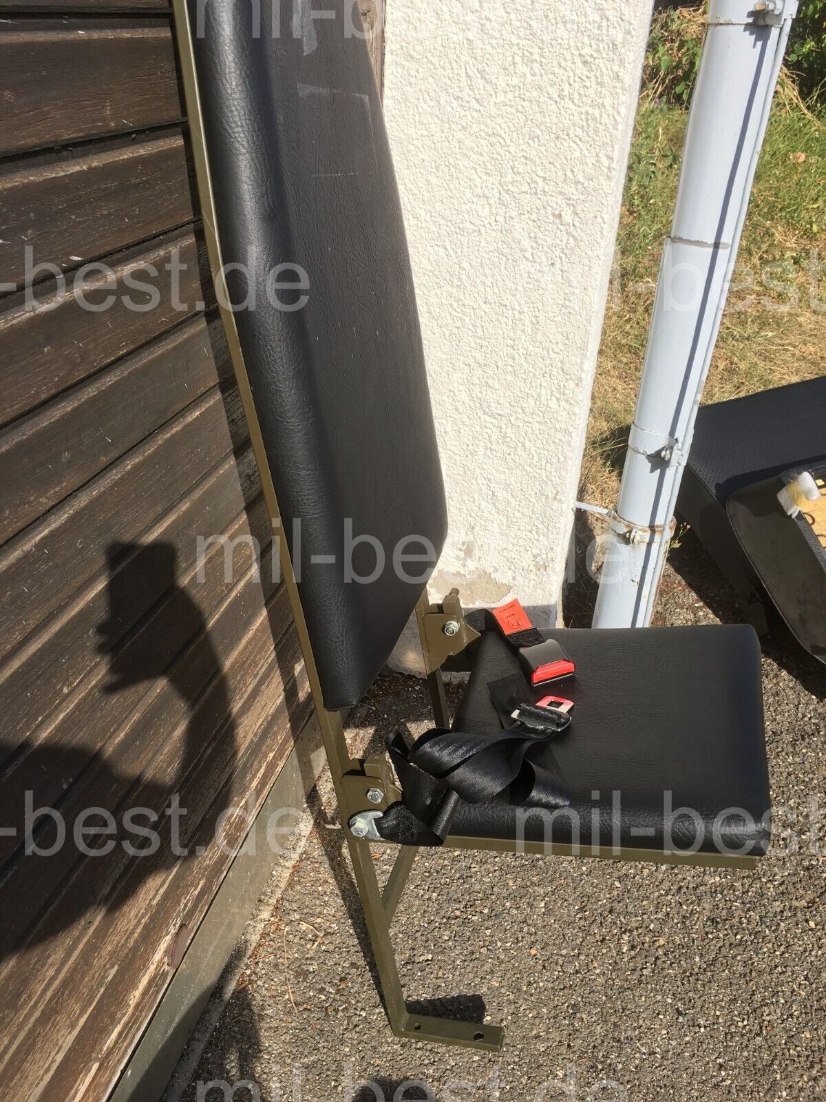 Klappsitz Sitz ex. Bundeswehr für. Krankenwagen, Kabine / Shelter, Oldtimer