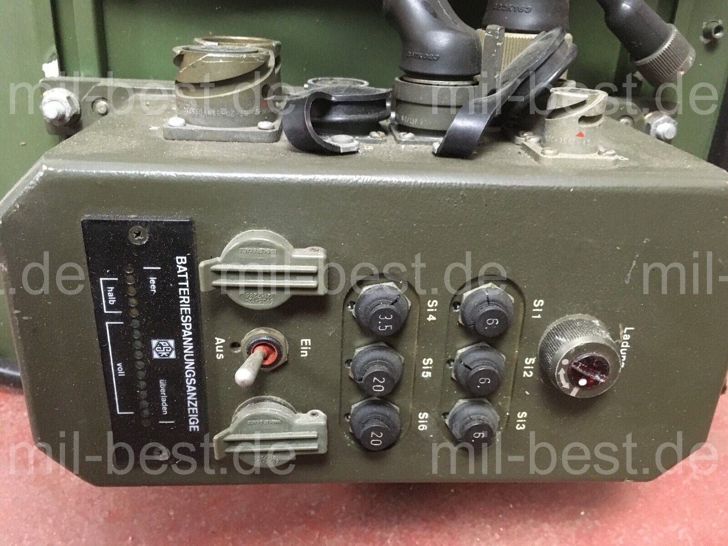 Fenstereinsatz für VW T3 Funkbus Funkbulli , Fernmelder, ex. Bundeswehr (175)
