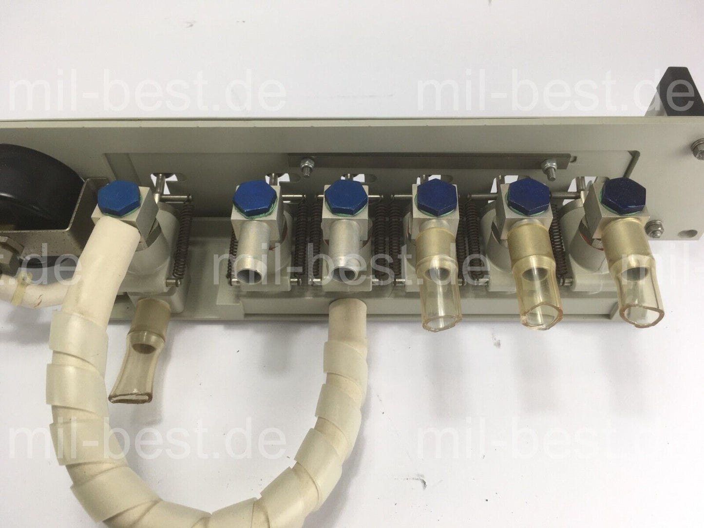 6x Spinner Ventile Vakuum HF-Anlage + Manometer ex. Bundeswehr Funktechnik