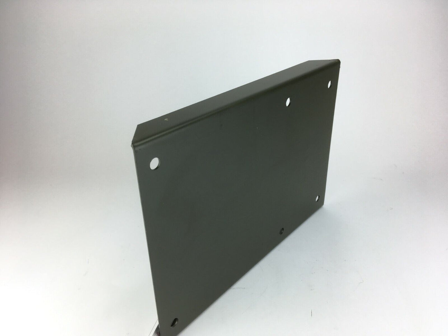 Batteriehalterung Platte Halteplatte 5820-12-140-1737 Bundeswehr Kabine Shelter