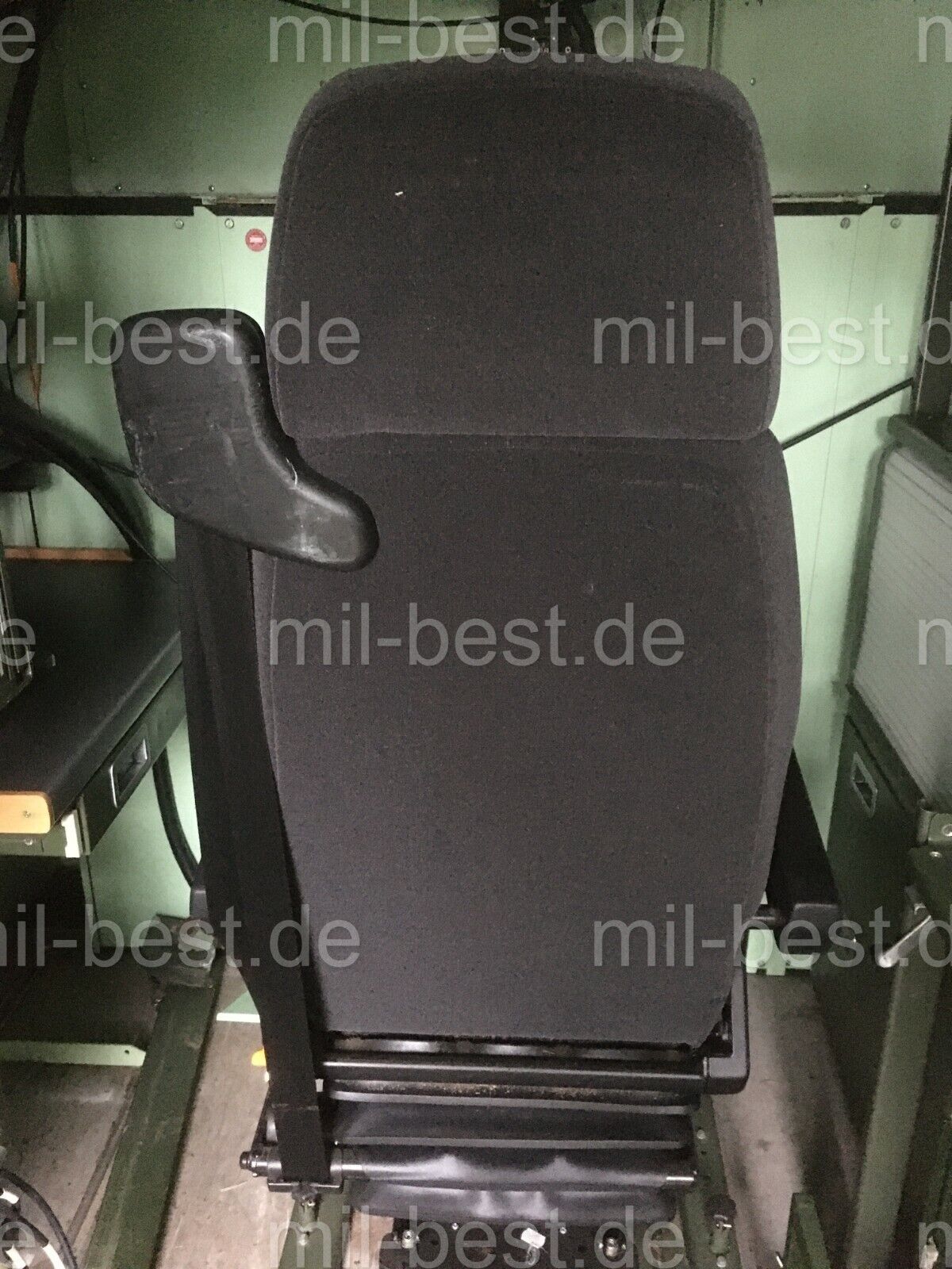 ISRI 6000 Sitz Bundeswehr Fahrzeugsitz Wohnmobil Kabine Dornier Zeppelin