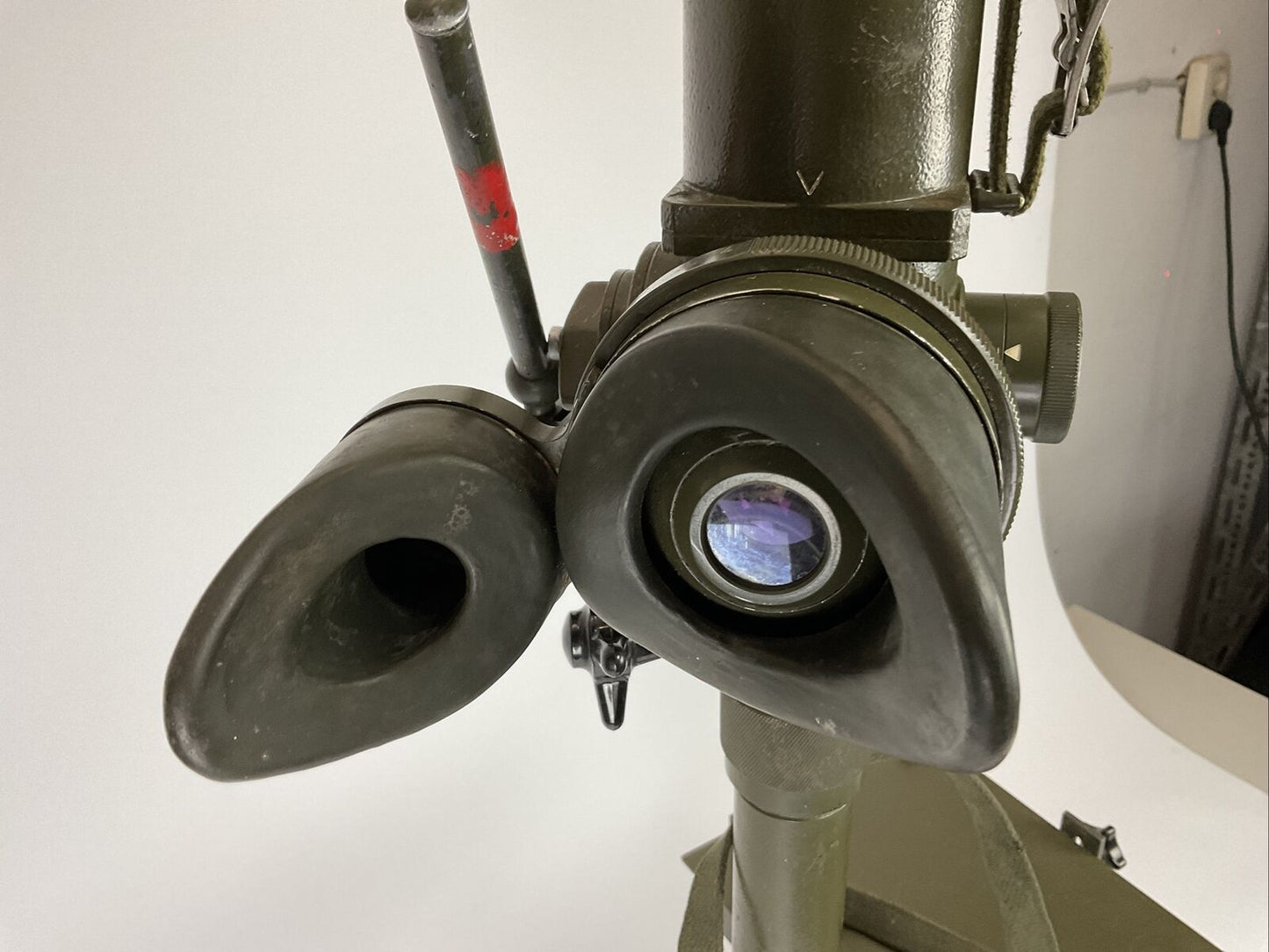Fernrohrwinkel 1- / 10-fach Periskop Fernrohr Hensoldt Wetzlar Bundeswehr 0516