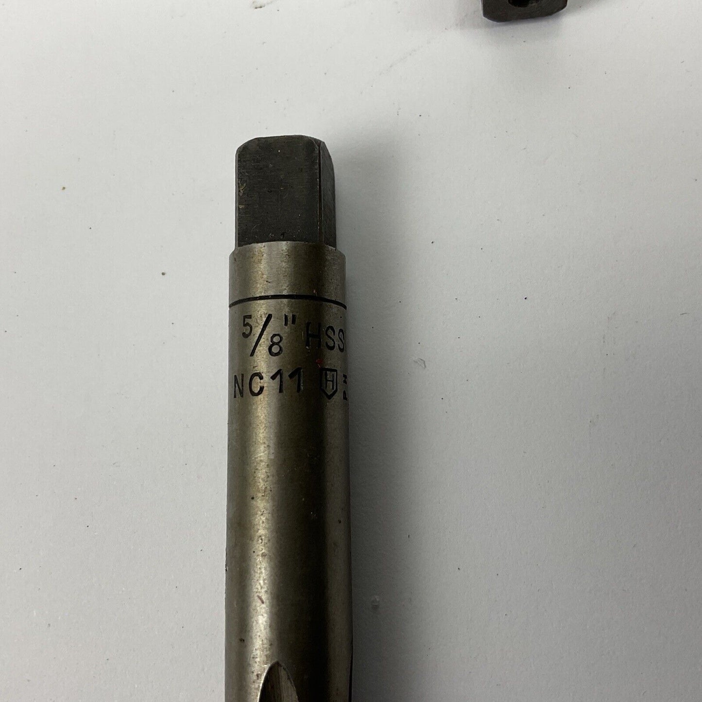 1 x Gewindebohrer 5/8“ Zoll HSS NC11 Gewindeschneider Ex. Bundeswehr 0286 K007