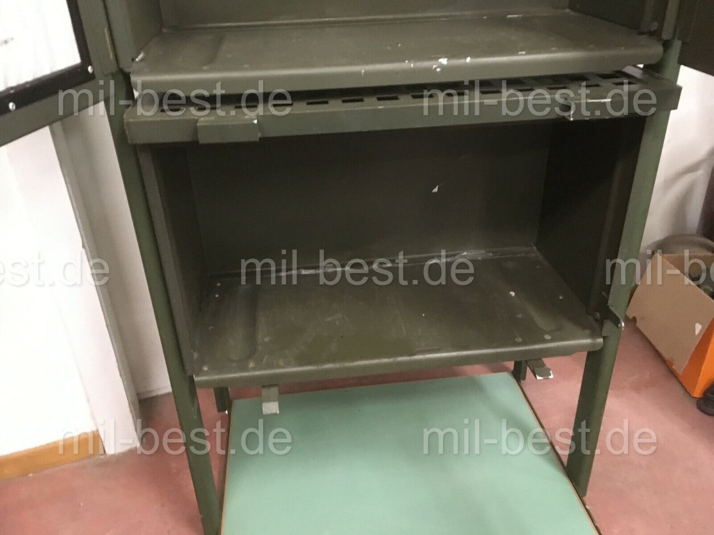 2 x Schrank, Aluminium mit Arbeitstisch Bundeswehr Kabine Zeppelin Shelter (204)