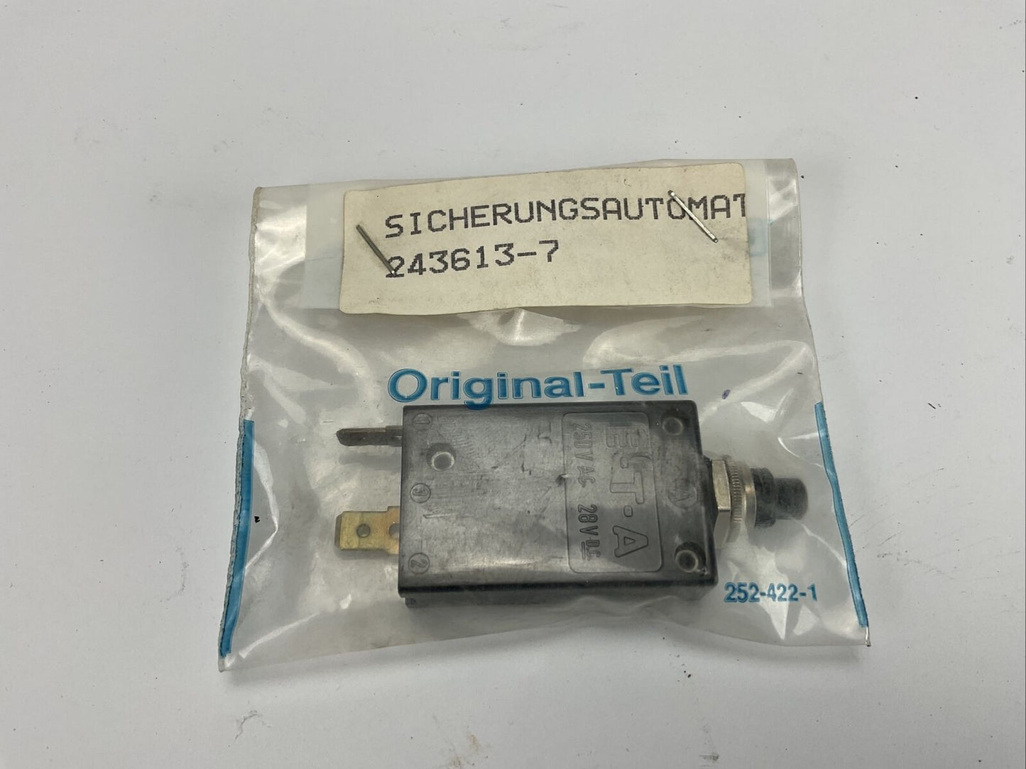 E-T-A Sicherungsautomat 250 V AC 28V DC 2-5700-IG P10 ex. Bundeswehr 0566 K014