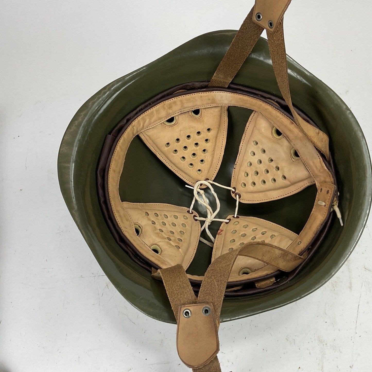 Helm Stahl, Mit Leder Innenfutter, Oliv, Bundeswehr Military 0237