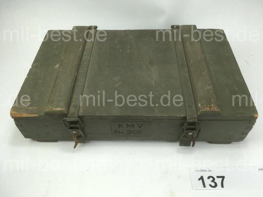 Holzkiste, Kiste 44 x 28 h = 11 cm VINTAGE SEHR ALT ex. Schweizer Armee (137)