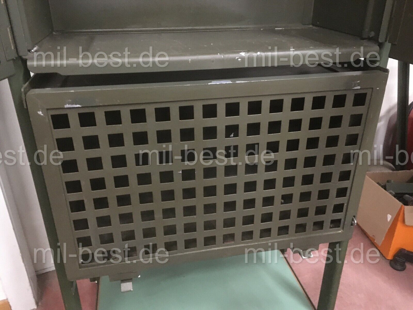 2 x Schrank, Aluminium mit Arbeitstisch Bundeswehr Kabine Zeppelin Shelter (204)