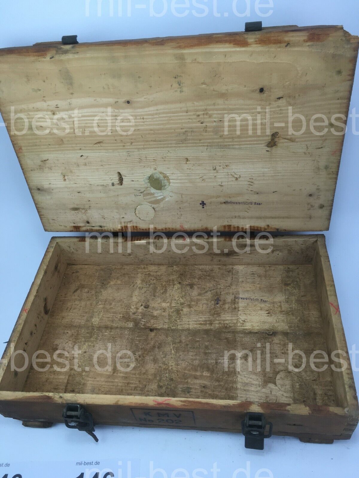 Holzkiste, Kiste 44 x 28 h = 11 cm VINTAGE SEHR ALT ex. Schweizer Armee (146)