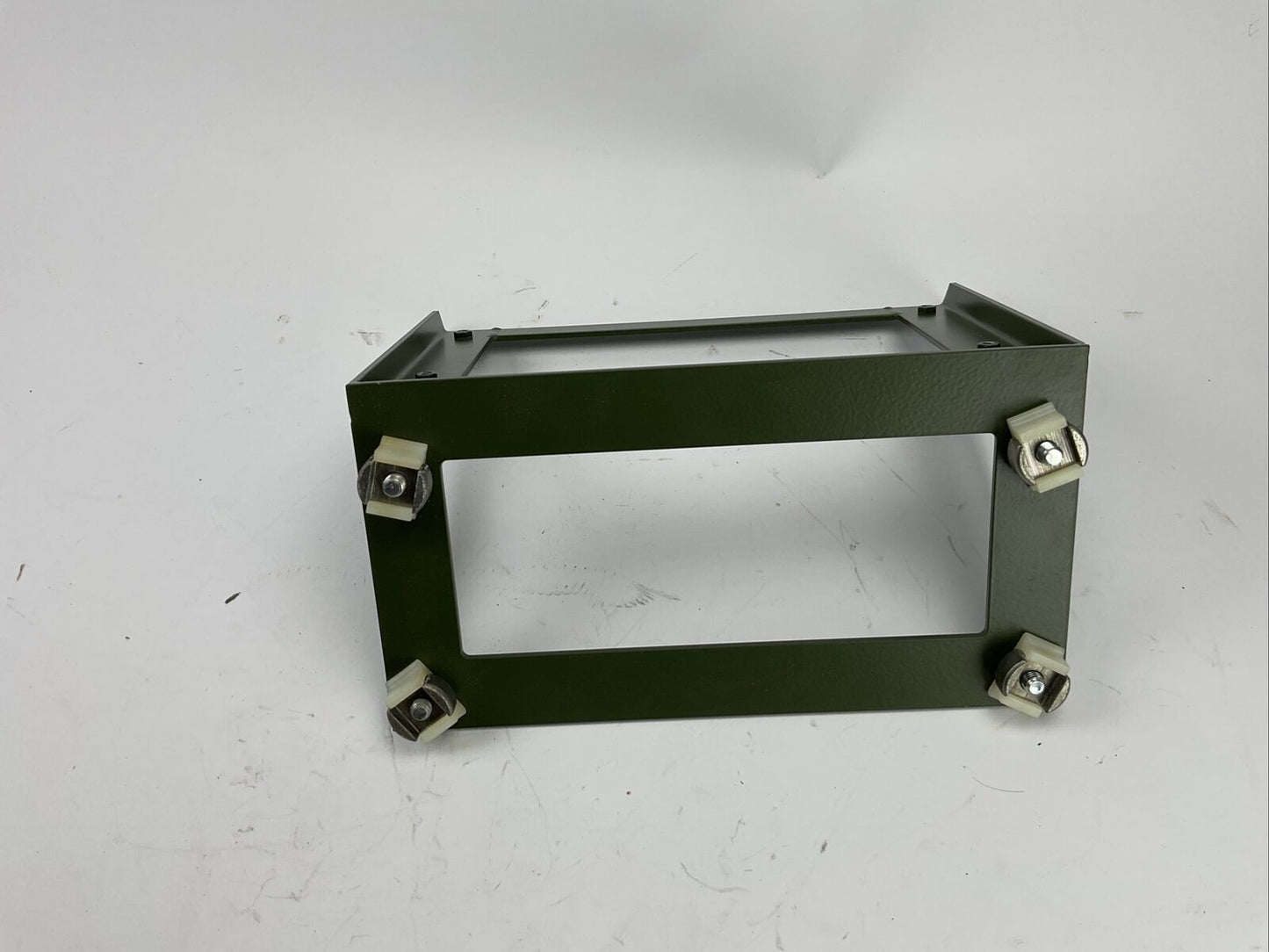 Halterung Konsole Regal für C-Schienen Shelter Kabine ex. Bundeswehr 0585