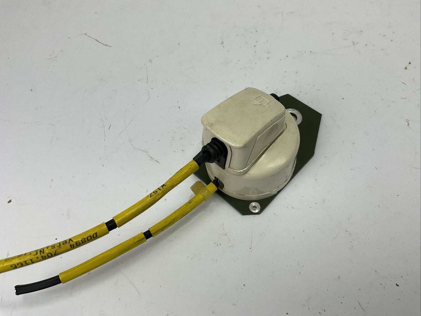 8-poliger Stecker Mit Buchse, Fernmeldetechnik Shelter Ex. Bundeswehr 0219 K004