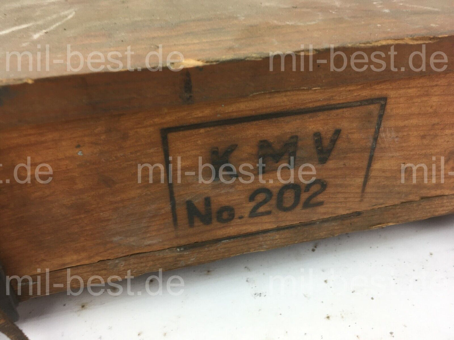 Holzkiste, Kiste 44 x 28 h = 11 cm VINTAGE SEHR ALT ex. Schweizer Armee (146)