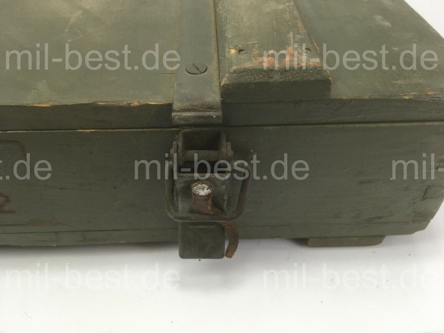 Holzkiste, Kiste 44 x 28 h = 11 cm VINTAGE SEHR ALT ex. Schweizer Armee (137)