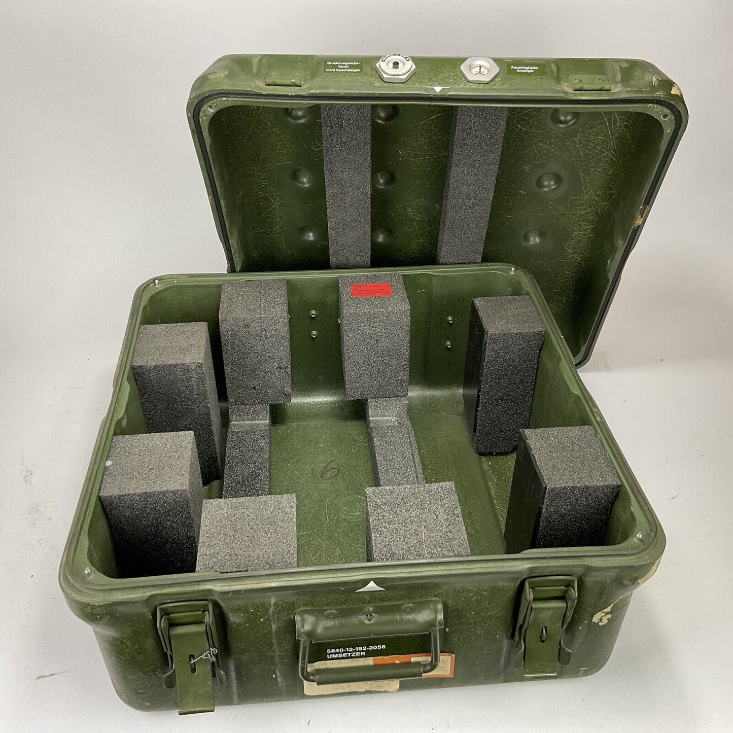 GFK-Kiste, 50x50x30 cm, Stülpdeckelbehälter, Luftdicht Ex. Bundeswehr TuLB 0388