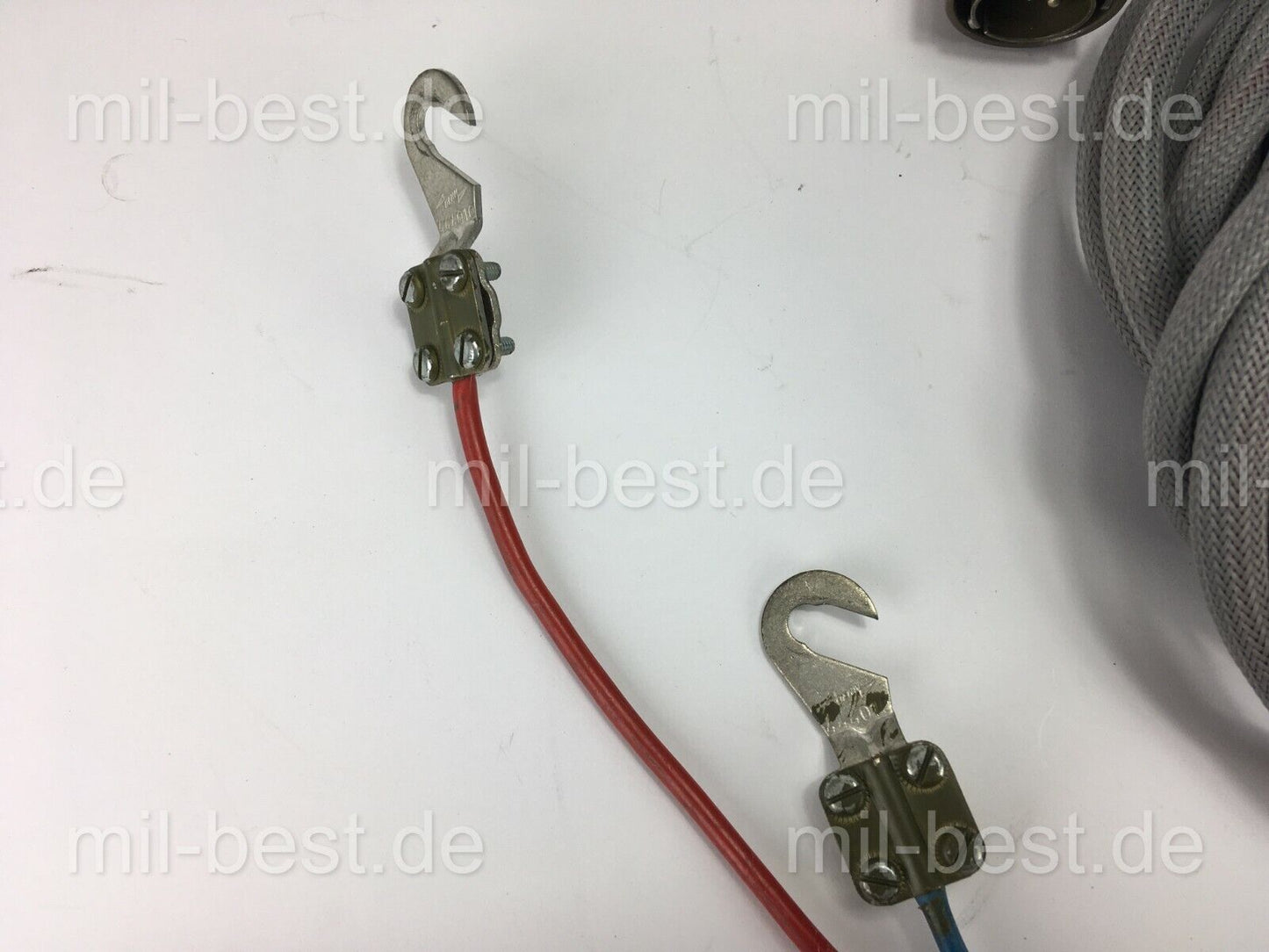 24 V Kabel mit Anschluss Spezialkabel Ladekabel Shelter Zeppelin Dornier Kabine