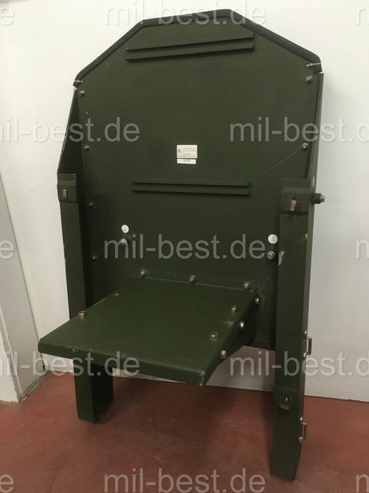 Halter Gerätebaugruppe, Halterung für Bundswehr Shelter Zeppelin Kabine