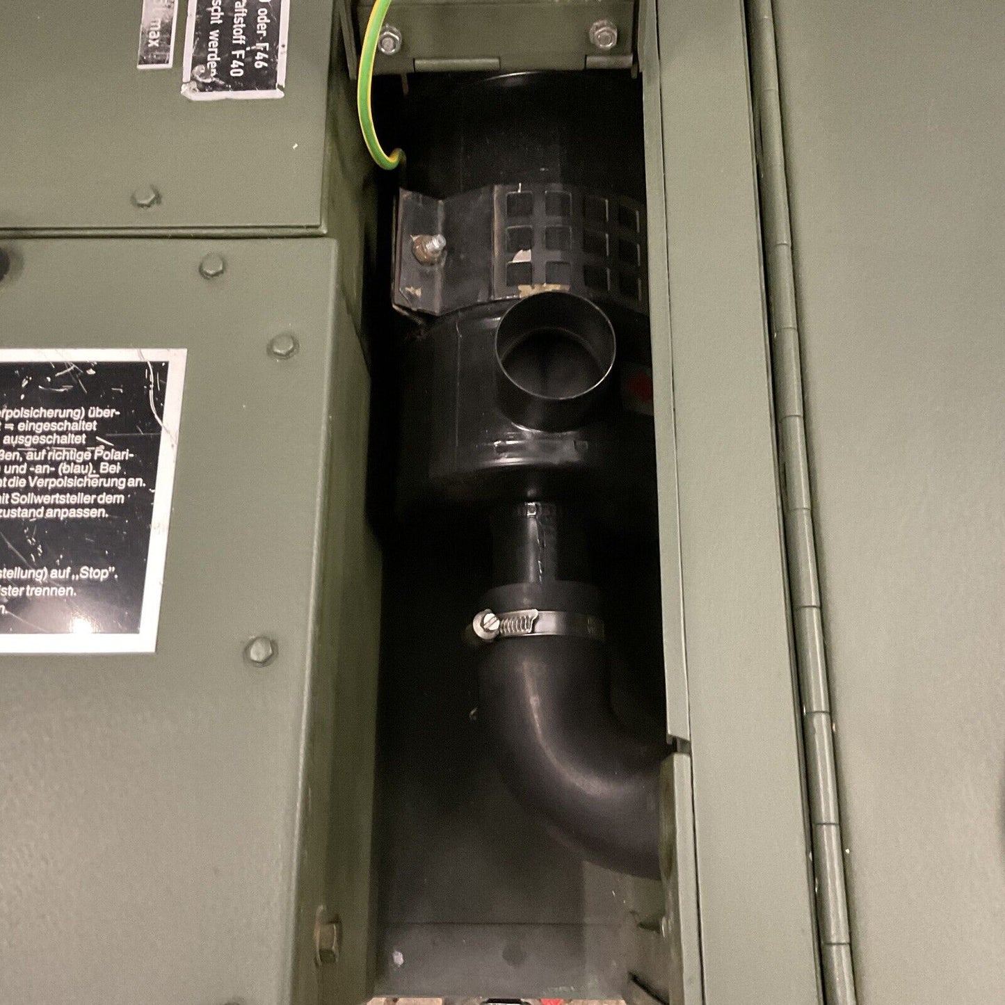 24 V Hatz 1,9 KW Stromgenerator Bundeswehr, Notsromaggregat Mit Zubehör! 0349