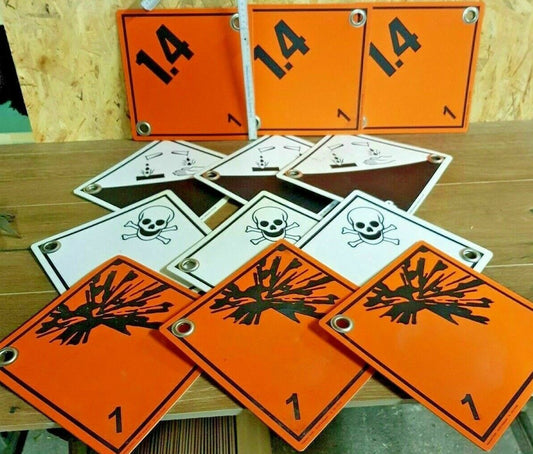 Gefahrengut Schilder Satz Bundeswehr Explosiv, Ätzend, 12 Schilder + Tasche LKW