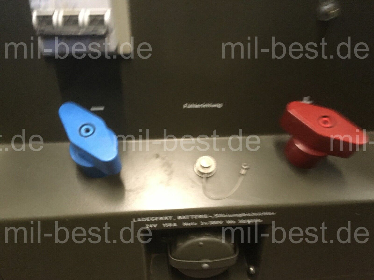 Frako D24/150 24V 150 A Ladegerät + Fühler Batterie laden Stapler ex Bundeswehr